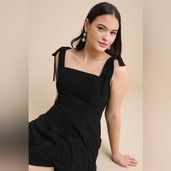 LULU’S Love Me Forever Black Tie Strap Square Neck Maxi Dress - Picture 4 of 10